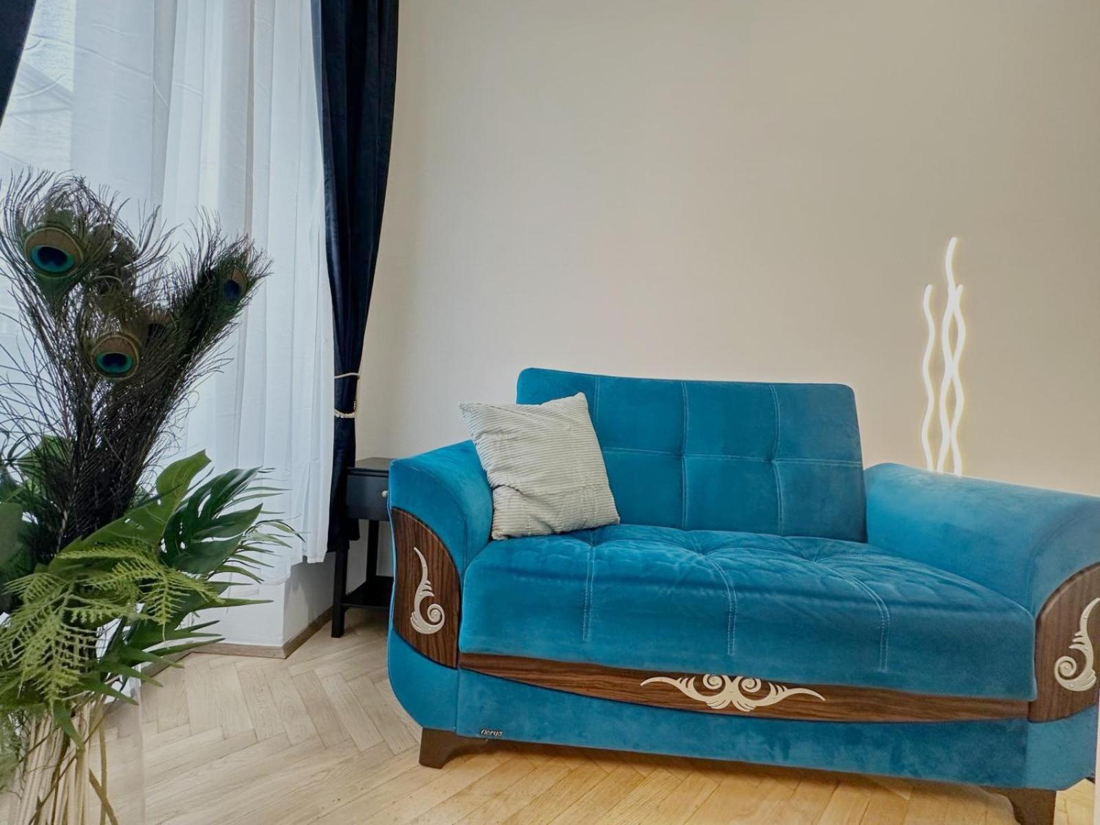 Smarald Apartment Виена Екстериор снимка